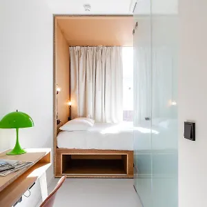 https://the-bellhop-hotel.utrechthotels.net